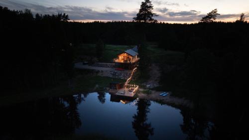 Polva County House | Lake view ODYL Holiday House with Sauna and Seasonal Hot-tub