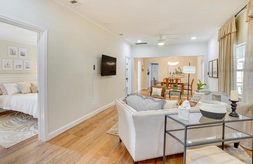 Lake Wales House | Lake Wales Vacation Rental with Screened-In Porch!