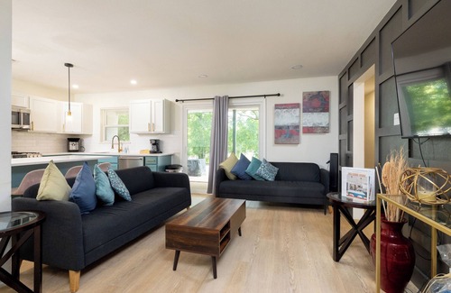 Lake Worth Cottage | Lake Worth Retreat Near Parks and Shops