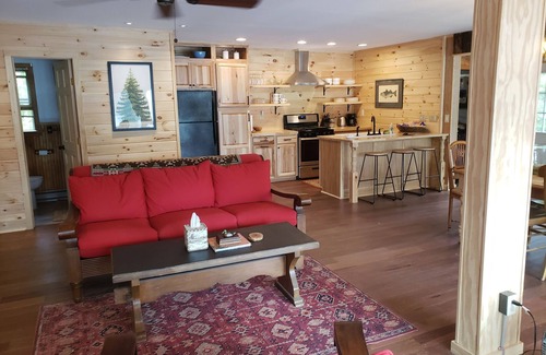 Vermontville House | Lakefield Cottage: 2-bedroom lakefront house on Loon Lake, Vermontville, NY.