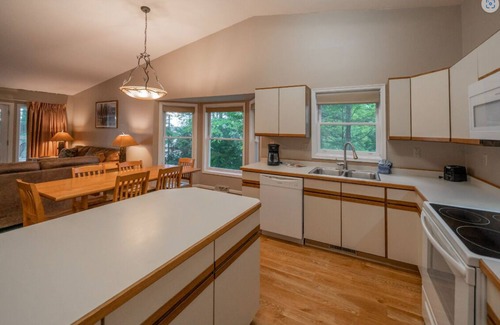 Cable Condo | Lakefront 2BR Condo on Namakagon – Views, Trails, Pontoon Rentals & Fishing!