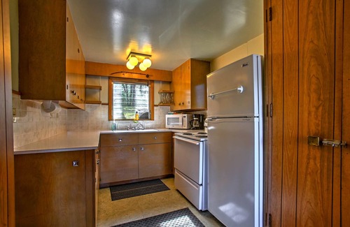 Branch Cottage | Lakefront Branch Cottage w/Dock, Kayaks & Grill!