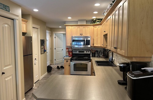 Scotch Creek Condo | lakefront!