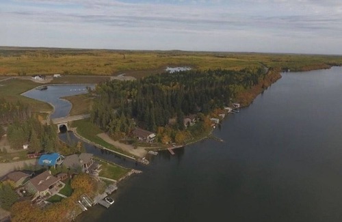 Loon Lake House | Lakefront Cabins for Rent, with private marina - Cabin 2