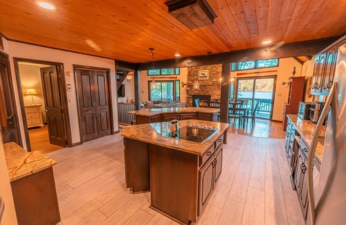 Lake Ariel Ski Chalet | Lakefront Chalet - Stunning Views, Private Dock and A+ Location! 2025 Updates!