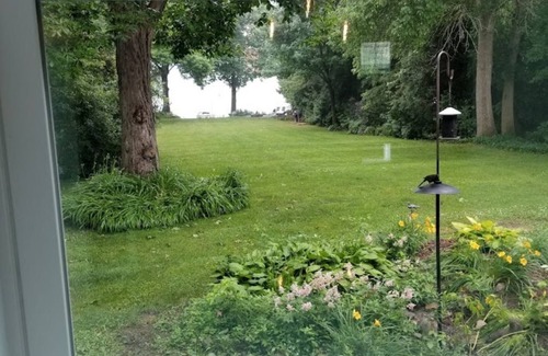 Chazy House | LAKEFRONT COMFORT