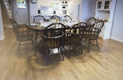 Lambton Shores Cottage | Lakefront Cottage