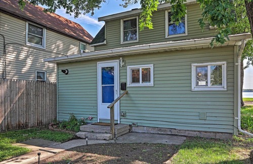 Toledo Cottage | Lakefront Cottage 6 Miles to Downtown Toledo!