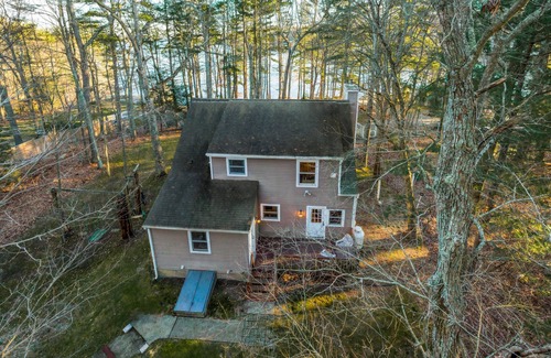 Voluntown Cottage | Lakefront Cottage in the Woods w/Sauna Access. Pet-friendly. Abuts State Forest