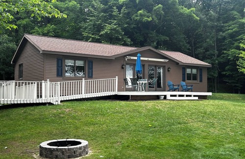 Germfask House | Lakefront Cottage on South Manistique Lake