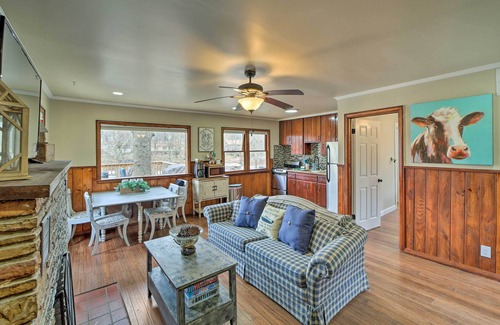 Tia Juana Cottage | Lakefront Eucha Escape w/Views & Boat Slip!
