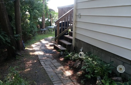 Torrance Cottage | Lakefront Family Friendly 3 plus 1 Cottage in the Heart of Muskoka.