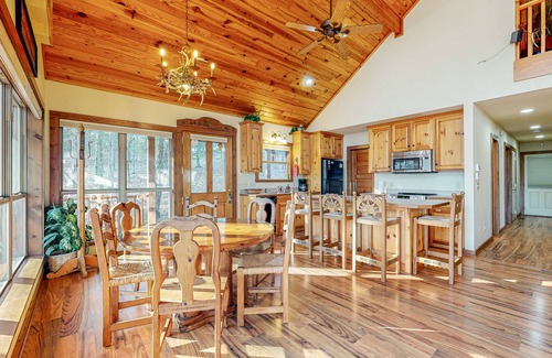 Rogers House | Lakefront home with boat access, fireplace, washer/dryer & firepit