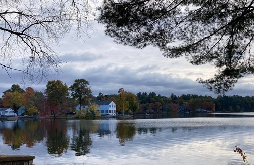 Westford House | Lakefront house with breathtaking sunsets