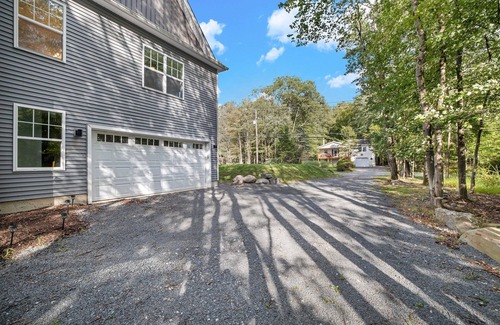 Pocono Lake House | Lakefront Luxury at Sunset Horizon!