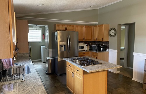 Wise House | Lakefront, Private Dock, Quiet Cove- Lake Gaston-nNew Rental as of 2024