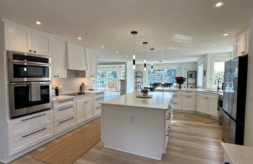 Bonney Lake House | Lakefront Retreat with Private Dock's, Stunning Views, fireplaces and hot tub!