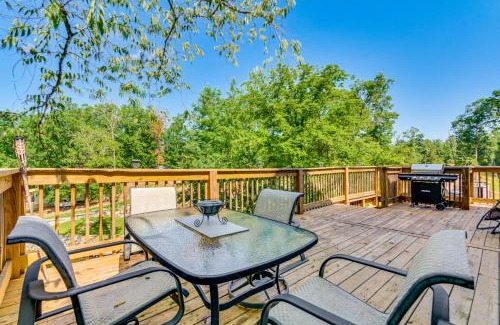 Ferndale House | Lakefront Retreat with Multi-Level Deck and Dock!