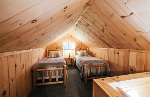 North New Portland Ski Chalet | Lakefront Stunning Home, only 30 min to Sugarloaf!