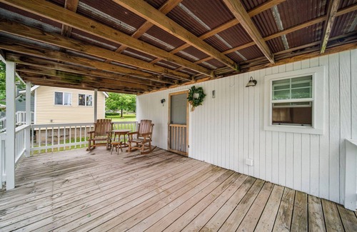 Mayes County House | Lakefront Tiny Farm House, with pool, on quiet Lake Hudson
