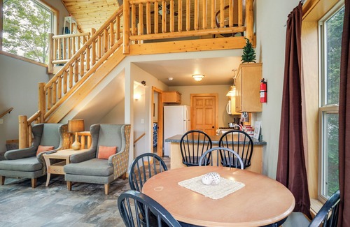 Townsend Cabin | Lakefront Wisconsin Cabin: Dock, Walk to Beach!
