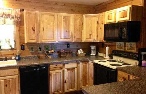 Gaylord House | Lakefront with guest house option, great location