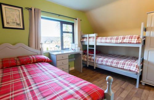 Cong Hostel | Lakeland House