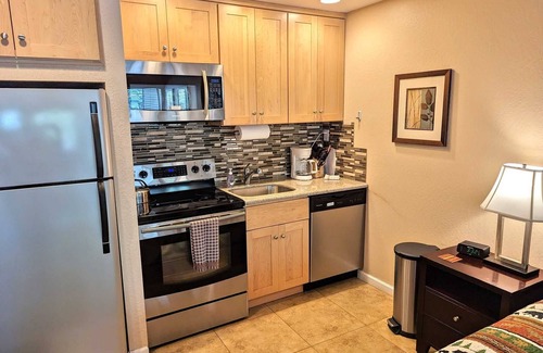 South Lake Tahoe Apartment | Lakeland Village - Private Beach - Large Studio - Tree View, King Bed, Full Kitchen
