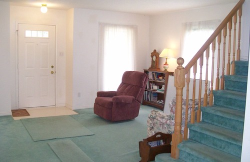 Waterloo Bed & Breakfast | Lakeshore North - Waterloo
