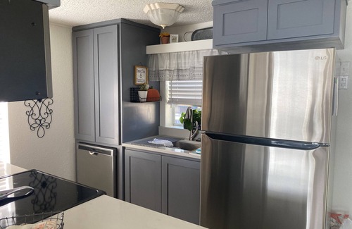 Hot Springs House | Lakeside Cottage, cleaned and managed by owner - NO CLEANING FEE