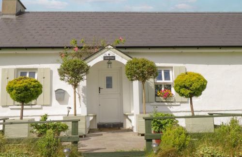Ballyroddy House | Lakeside Cottage