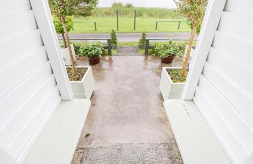 Ballyroddy House | Lakeside Cottage