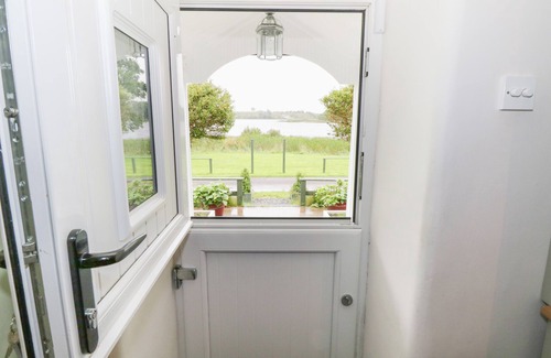 Ballyroddy Cottage | Lakeside Cottage