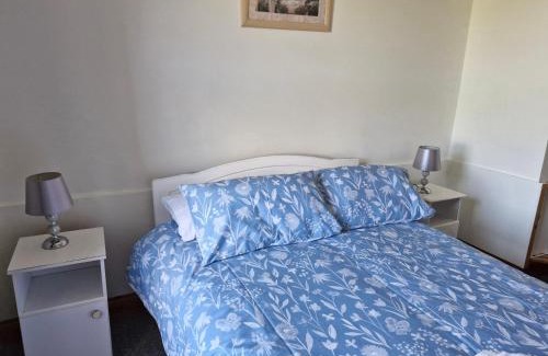 Saula House | Lakeside cottage