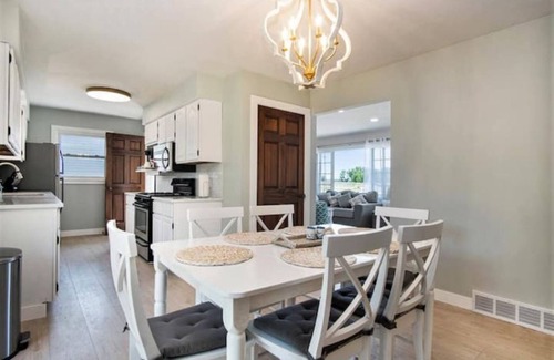 Lakeside House | Lakeside Fun · Sleeps 13 · 2 Fire Pits · Outdoor Games · Dogs OK