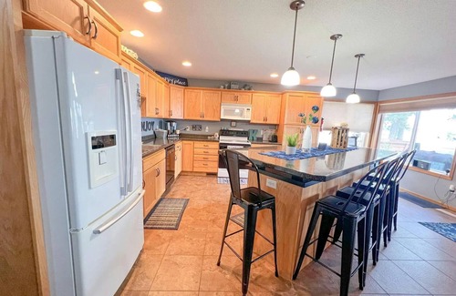 Detroit Lakes House | Lakeside Gem ~ Walk to Marina ~ Private Beach/Dock