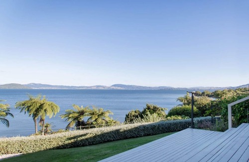 Hamurana House | Lakeside Haven Rotorua