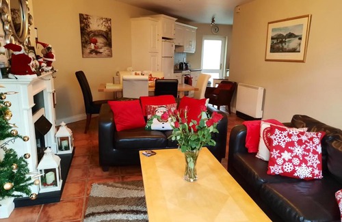 Killarney House | Lakeside House Killarney No 19 Killarney Holiday Village