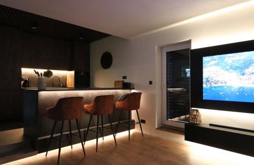 Vrbove Apartment | Lakeside Luxury Apartment Caroline