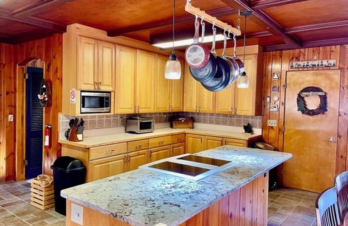 Drummond House | Lakeside Ranch on Drummond Island