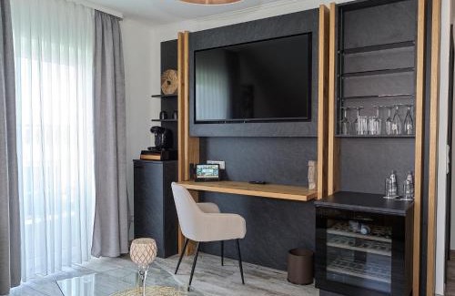 Antrifttal Hotel | Lakeside Resort Michaela