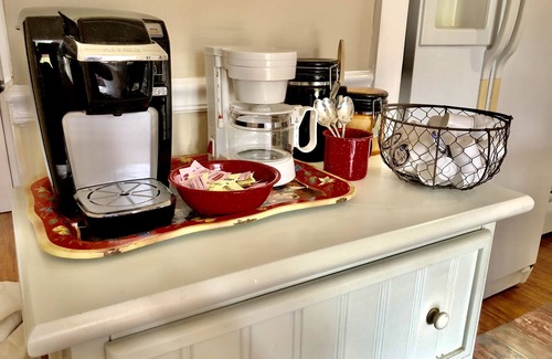 Diamondhead Apartment | Lakeside studio - Affordable Month to Month, Golf, Pools, Quiet