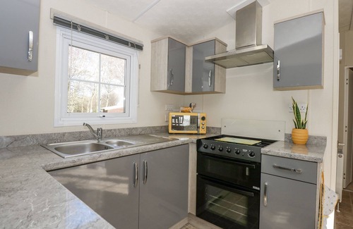 King's Lynn Cottage | Lakeside View