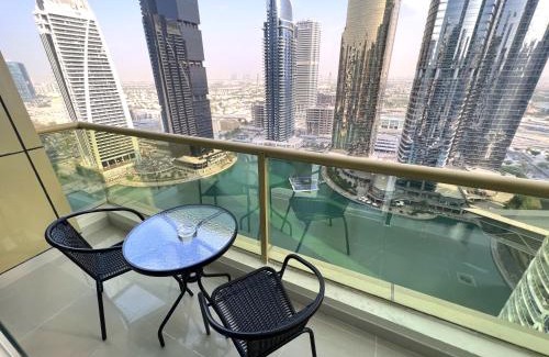Jumeirah Lake Towers Apartment | Lakeview 1BR, 3 Min to Metro HOT SUMMER DEAL