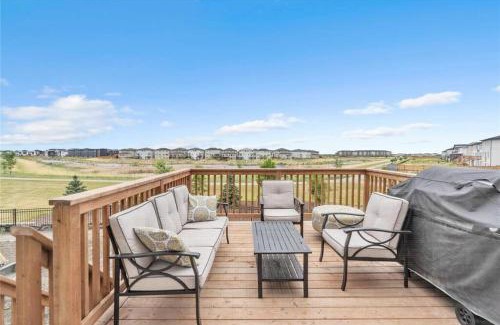 Fort Gary House | Lakeview at Prairie Pointe