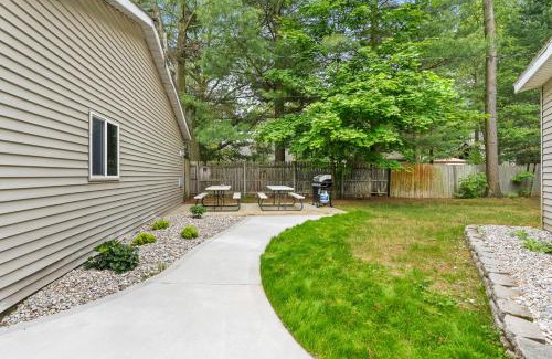 Silver Lake House | Lakeview Cottage - stunning views of Silver Lake.
