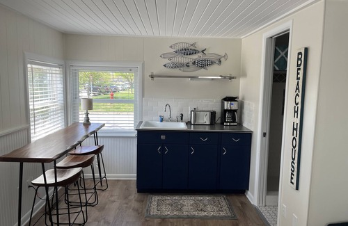 Ludington Cottage | Lakeview Cottage, Walk to the beach, parks & downtown. Early booking discount!