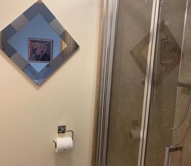 Stranraer House | Lakeview Guest House