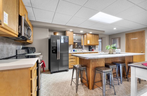 Delhi House | Lakeview Living-LOWER Living Plus-Vacation Rental