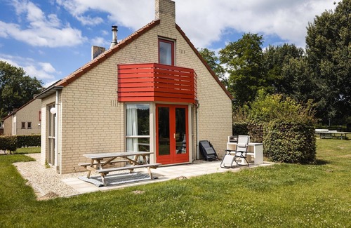 Ewijk House | Lakeview 'Rotorua' 6-pers Holidayhome by Kawatea-cottages